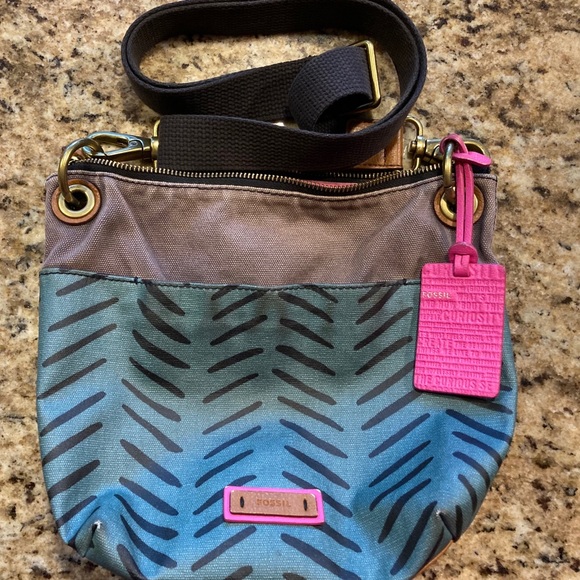 💙Fossil Crossbody bag Purse - Picture 1 of 5